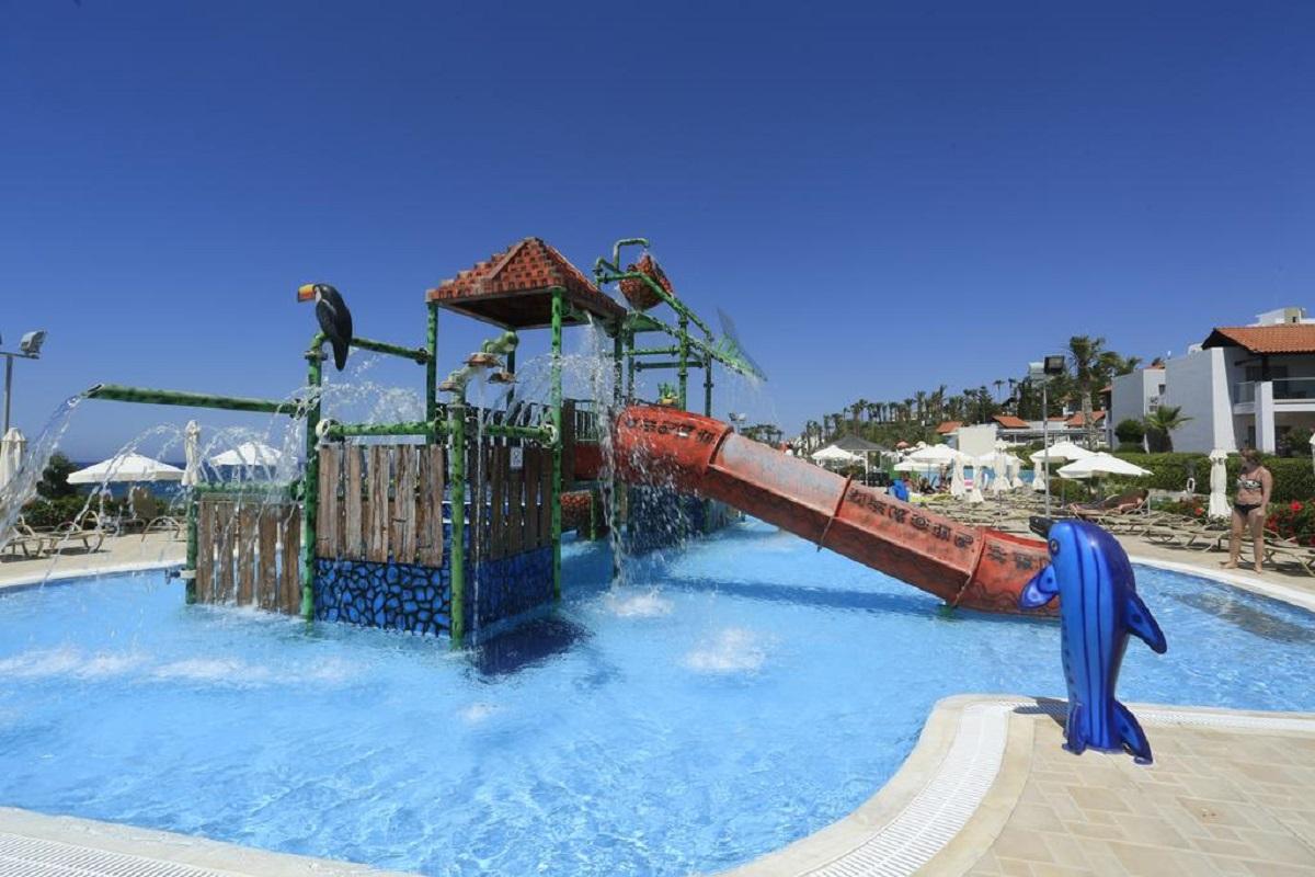 Aqua Sol Water Park Resort Paphos Exterior foto