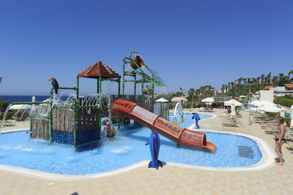 Aqua Sol Water Park Resort Paphos Exterior foto