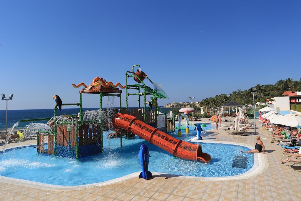 Aqua Sol Water Park Resort Paphos Exterior foto