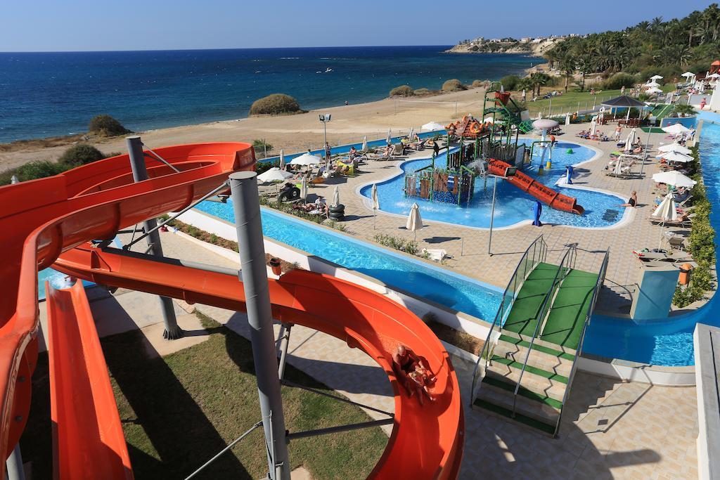 Aqua Sol Water Park Resort Paphos Exterior foto